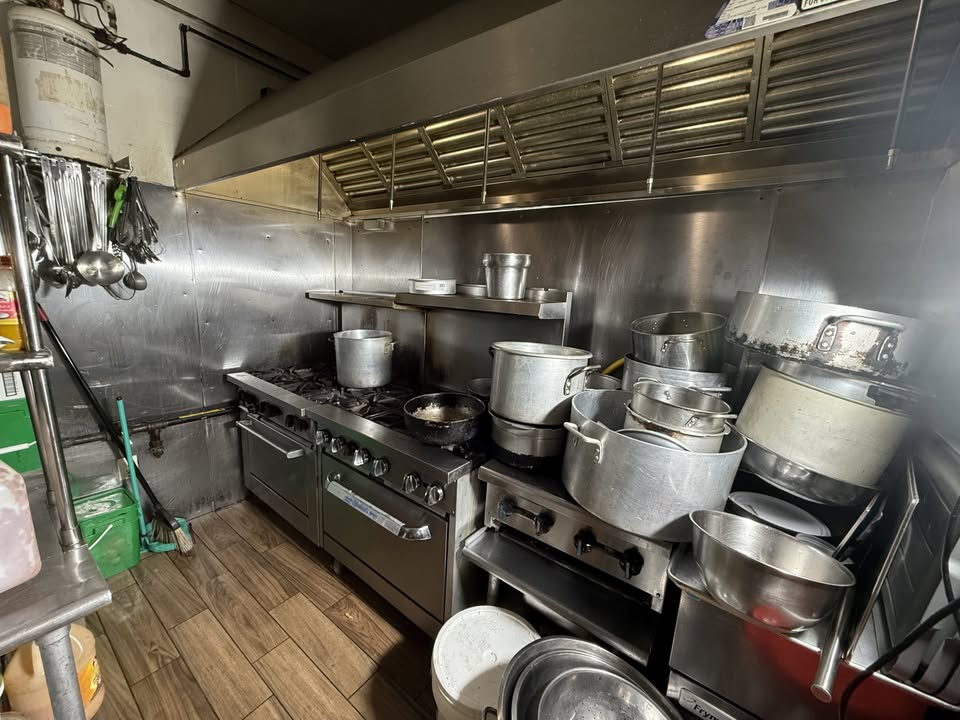 Profitable Jamaican Restaurant for Sale — thumbnail 10