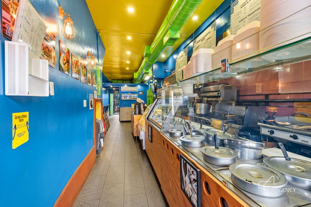 TURNKEY, PROFITABLE GREEK RESTAURANT - ROCKAWAY, QUEENS — thumbnail 5