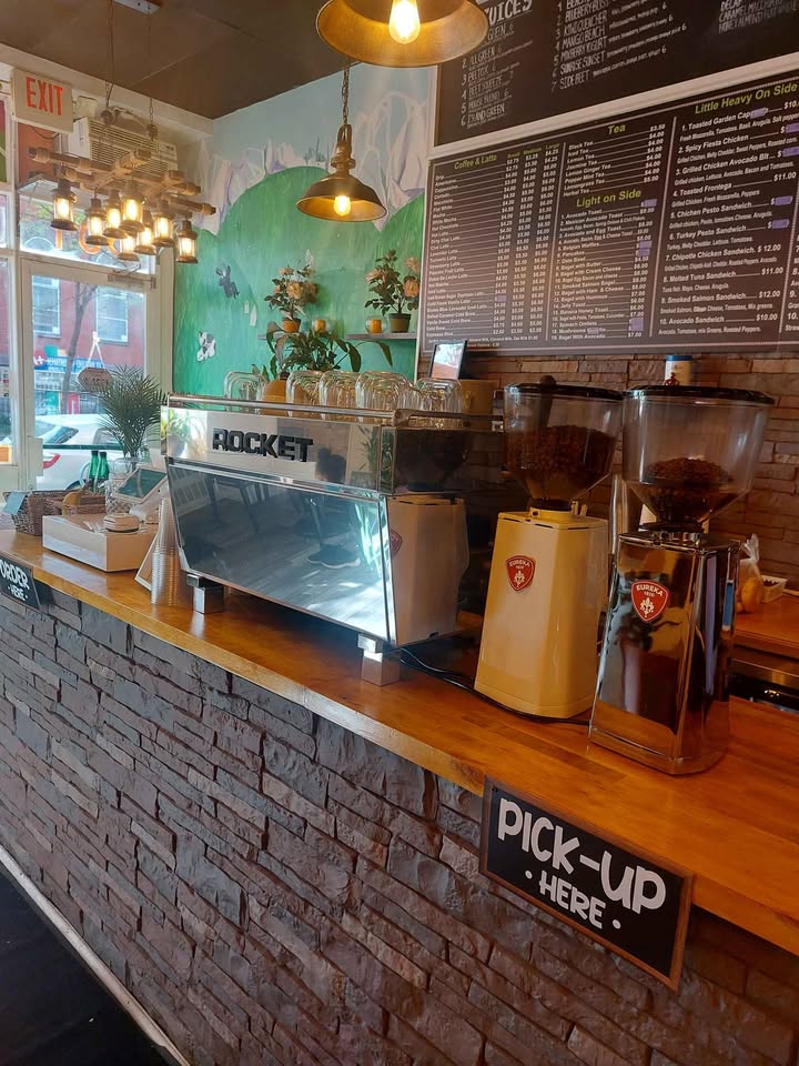 Cafe/ coffee shop on Nostrand Ave. — thumbnail 7