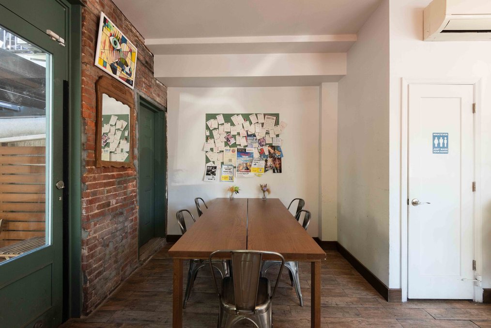 Corner Wine Bar & Café Opportunity | Carroll Gardens, Brooklyn — thumbnail 7