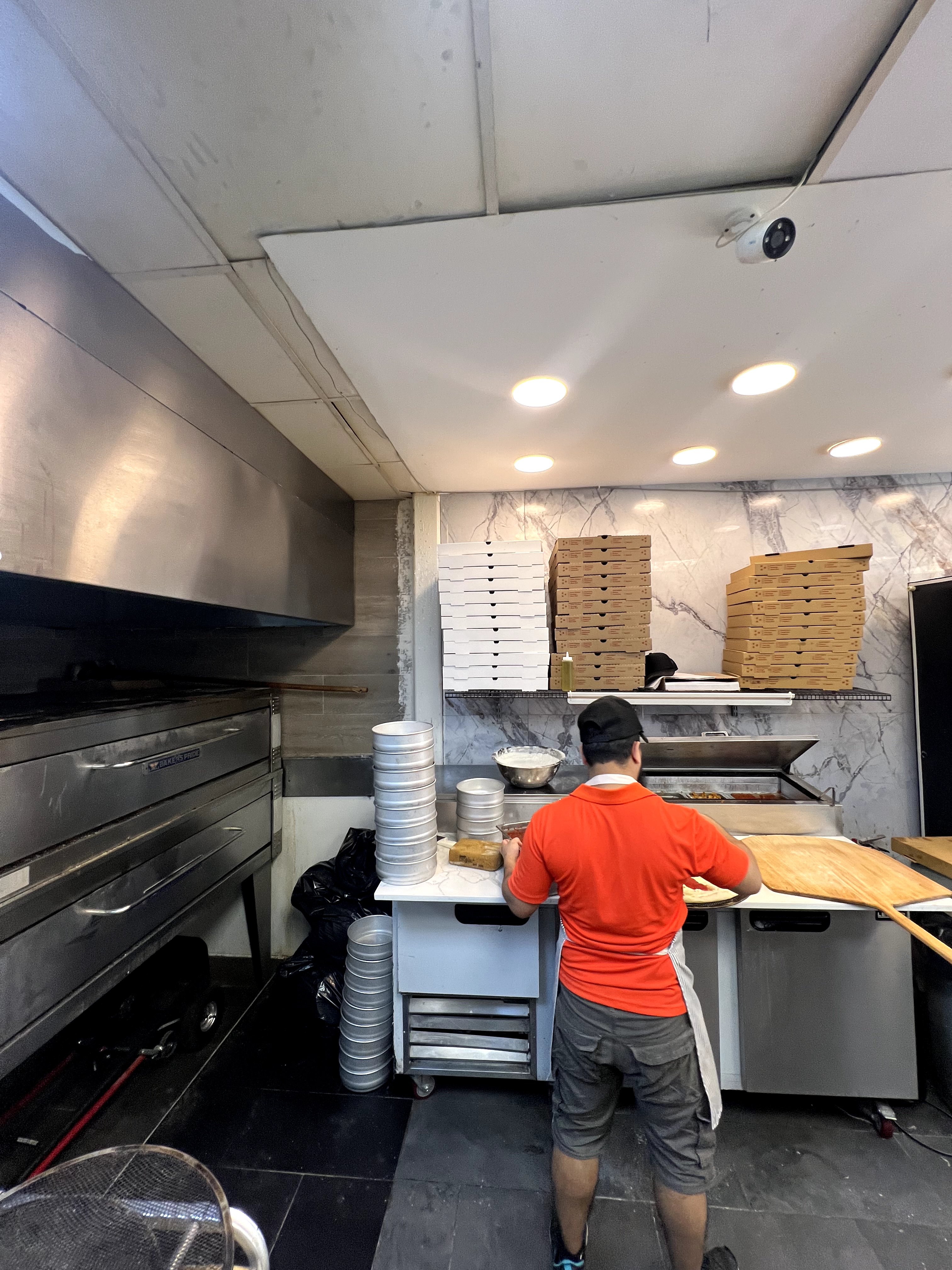 Brooklyn Pizzeria across the street from Barclays Center — thumbnail 10