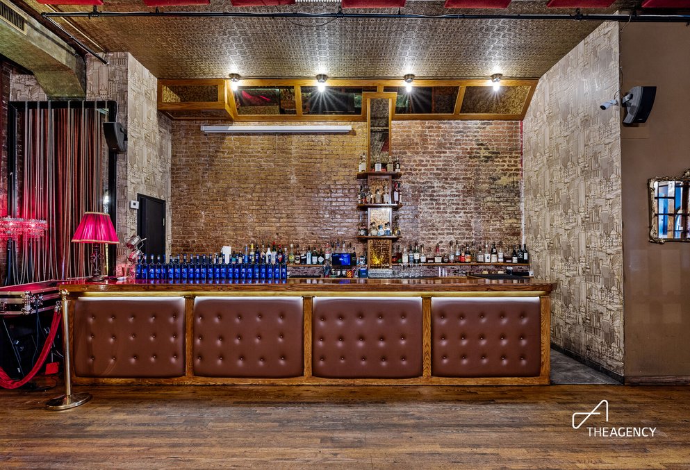 Established Williamsburg Bar & Event Venue | 20-Year Legacy I Long-Term Below-Market Lease — thumbnail 4