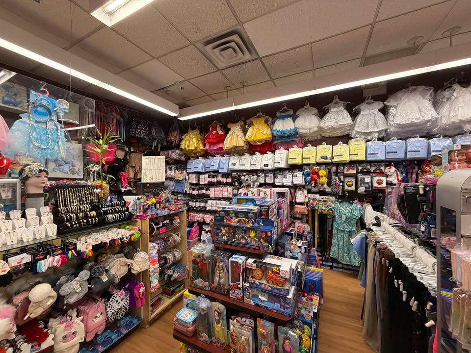 Department store for sale on Liberty Ave. — thumbnail 9