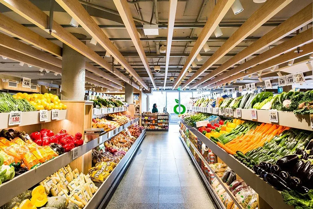High-Volume International Supermarket – Queens, NY
