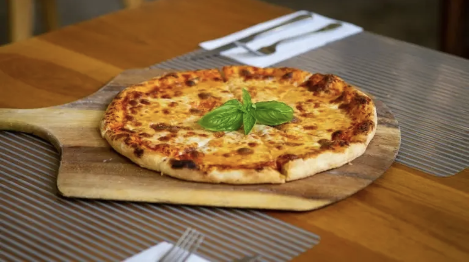 $15k Weekly Sale Pizzeria – 30 Year - Manhattan - Owner Operated in Manhattan, New York - BizBuySell