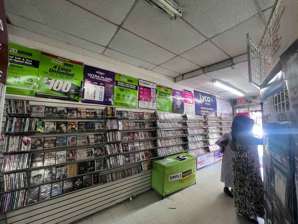 Store for sale on Jamaica Ave. — thumbnail 5