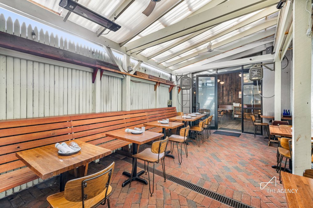 Spectacular Bed-Stuy Pizzeria & Bar - Turnkey Opportunity on Tompkins Ave — thumbnail 5