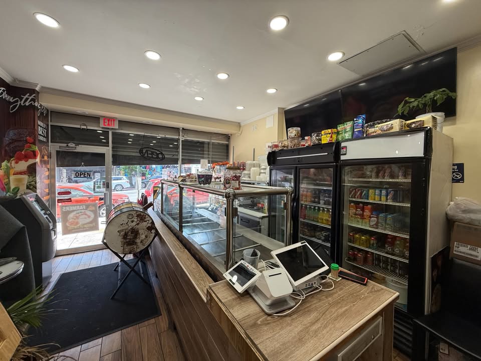 Profitable Jamaican Restaurant for Sale — thumbnail 3