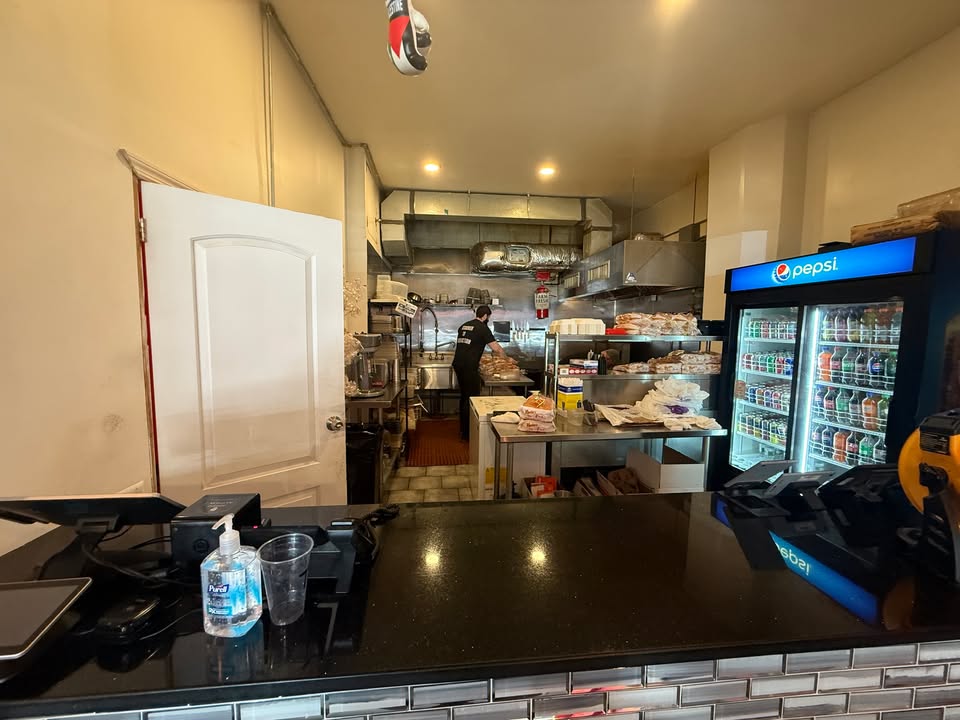 TURNKEY BURGER RESTAURANT FOR SALE — Prime Brooklyn Location! — thumbnail 7