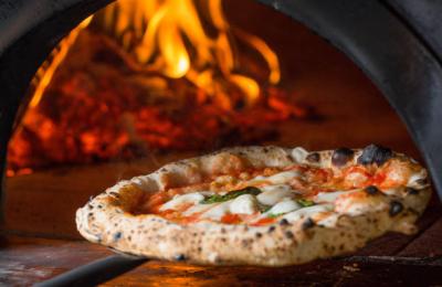 Iconic 40 Year Old Downtown Deli & Pizzeria $100,000 Week!