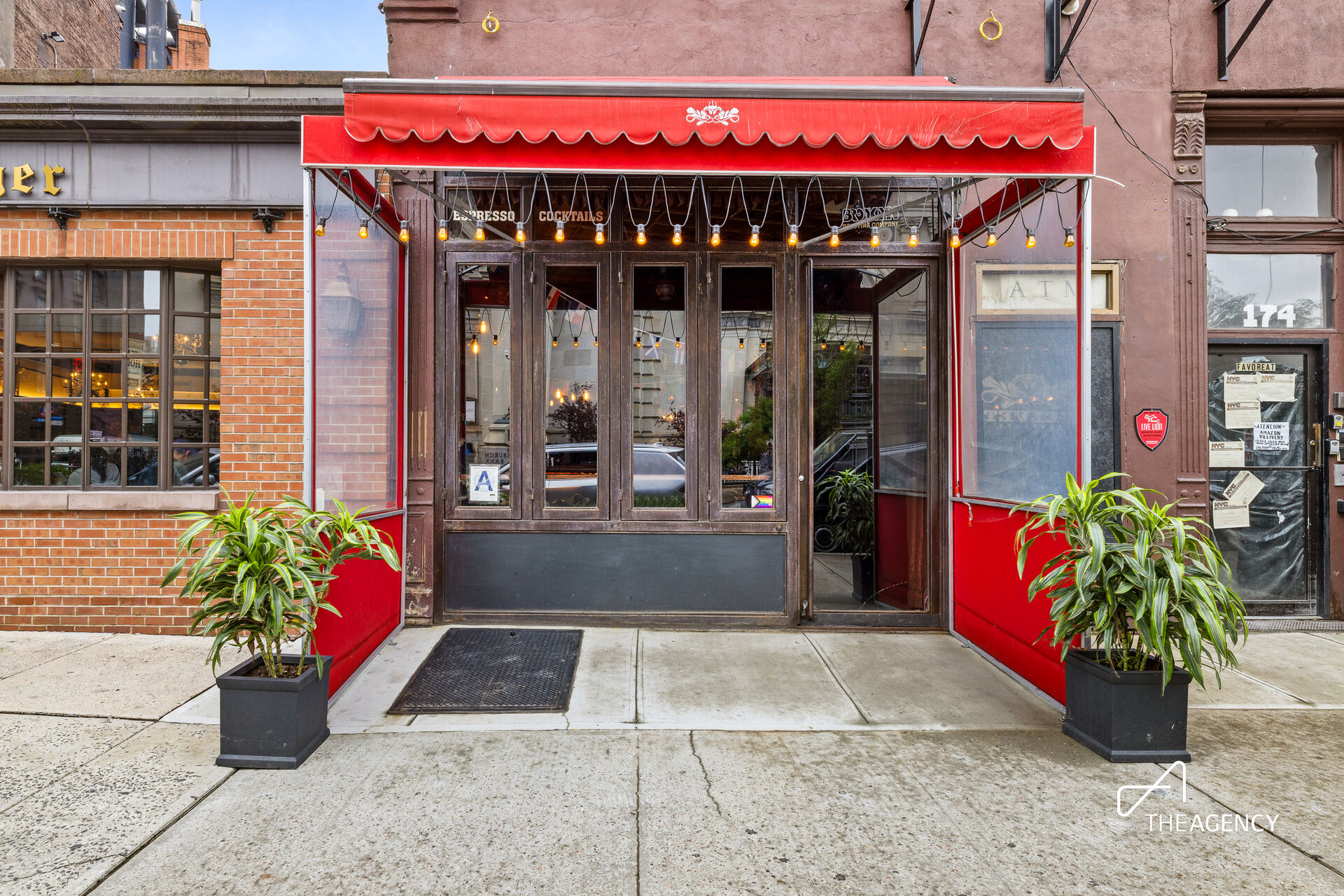Established Williamsburg Bar & Event Venue | 20-Year Legacy I Long-Term Below-Market Lease