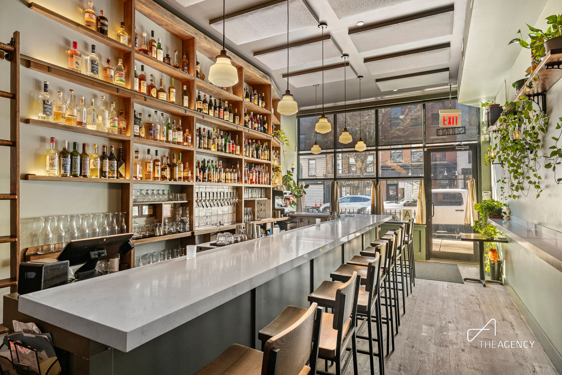 Spectacular Bed-Stuy Pizzeria & Bar - Turnkey Opportunity on Tompkins Ave