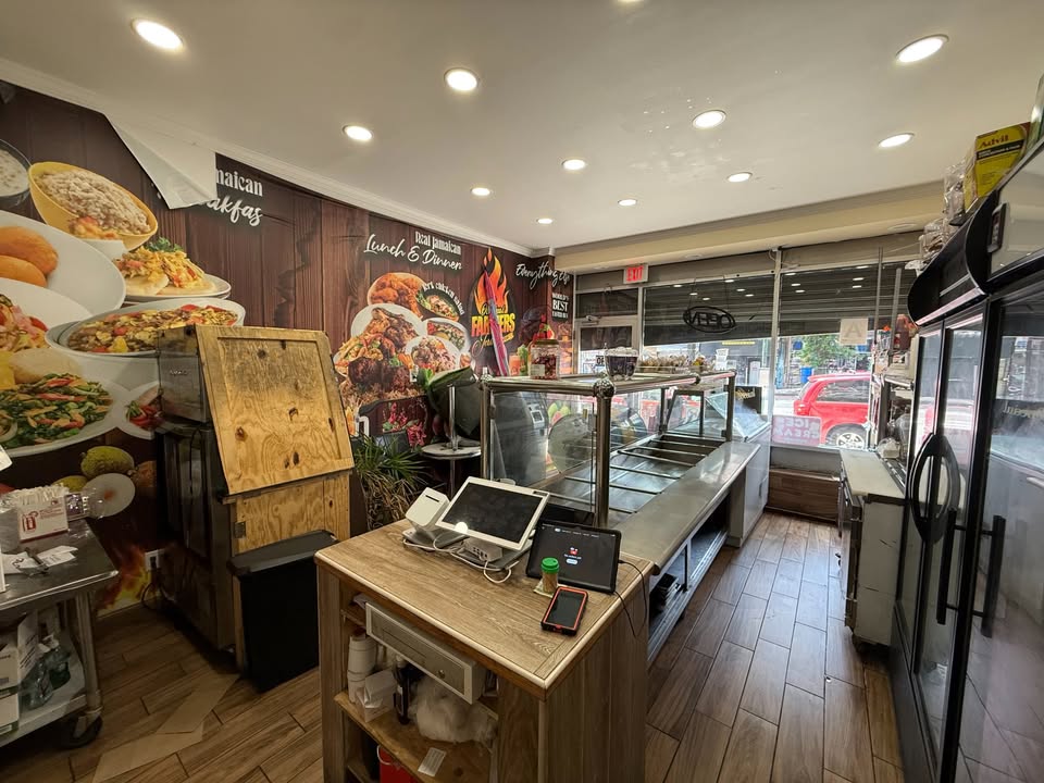 Profitable Jamaican Restaurant for Sale — thumbnail 5