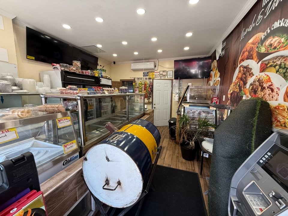 Profitable Jamaican Restaurant for Sale — thumbnail 4