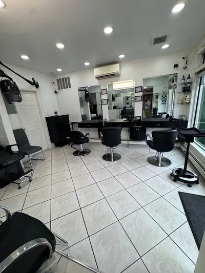 Salon Business for Sale in Elmhurst, Queens — thumbnail 5