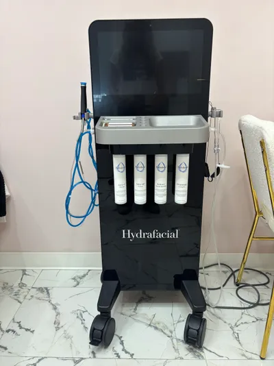 Luxury Med Spa Business for Sale - Staten Island, NY - Turnkey! — thumbnail 3