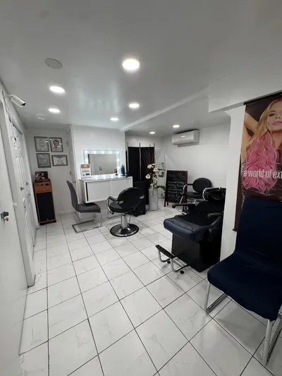 Salon Business for Sale in Elmhurst, Queens — thumbnail 9