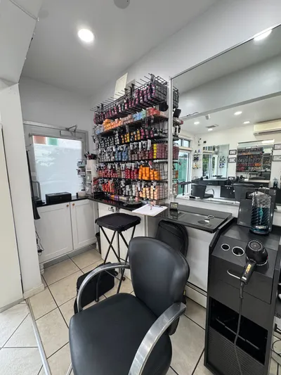 Salon Business for Sale in Elmhurst, Queens — thumbnail 6