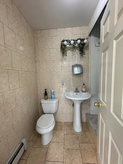 Salon Business for Sale in Elmhurst, Queens — thumbnail 8